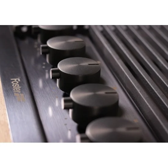 Piso Foster Milanello Gun Metal 5F - Elegancia y potencia en la cocina