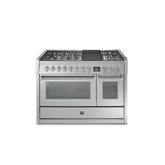 Cucina Genesi 120 G12SF con 2 Forni Elettrici Combi-Steam e Bruciatori a Gas in Ottone.