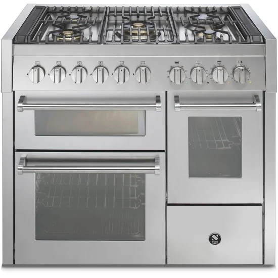 Steel GQ10SFF: High-end kitchen with triple steam oven and pizza