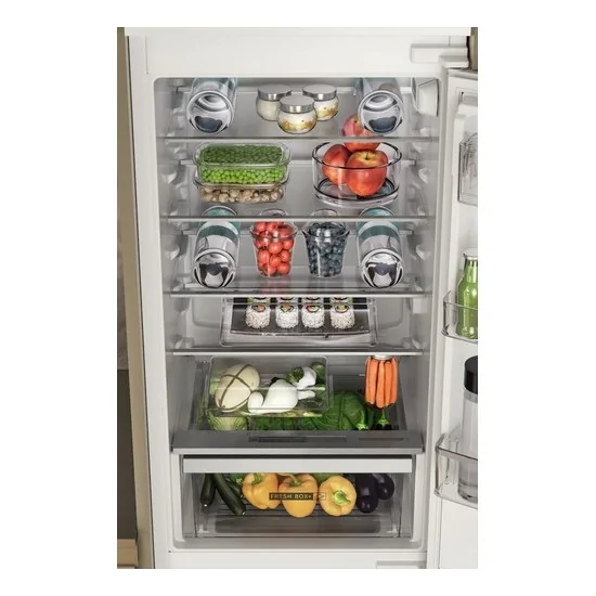 Whirlpool WHC18D021C2 SF: Kombinierter Kühlschrank Incasso, 6. SENSO und Tür-Bouble