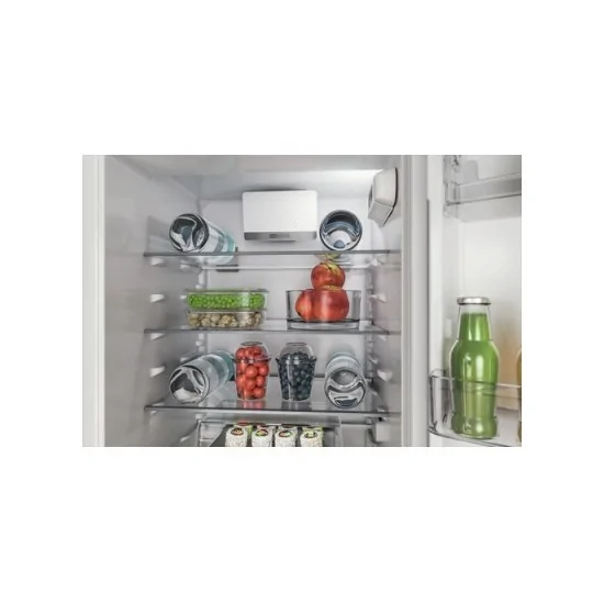 Whirlpool WHC18D021C2 SF: Kombinierter Kühlschrank Incasso, 6. SENSO und Tür-Bouble