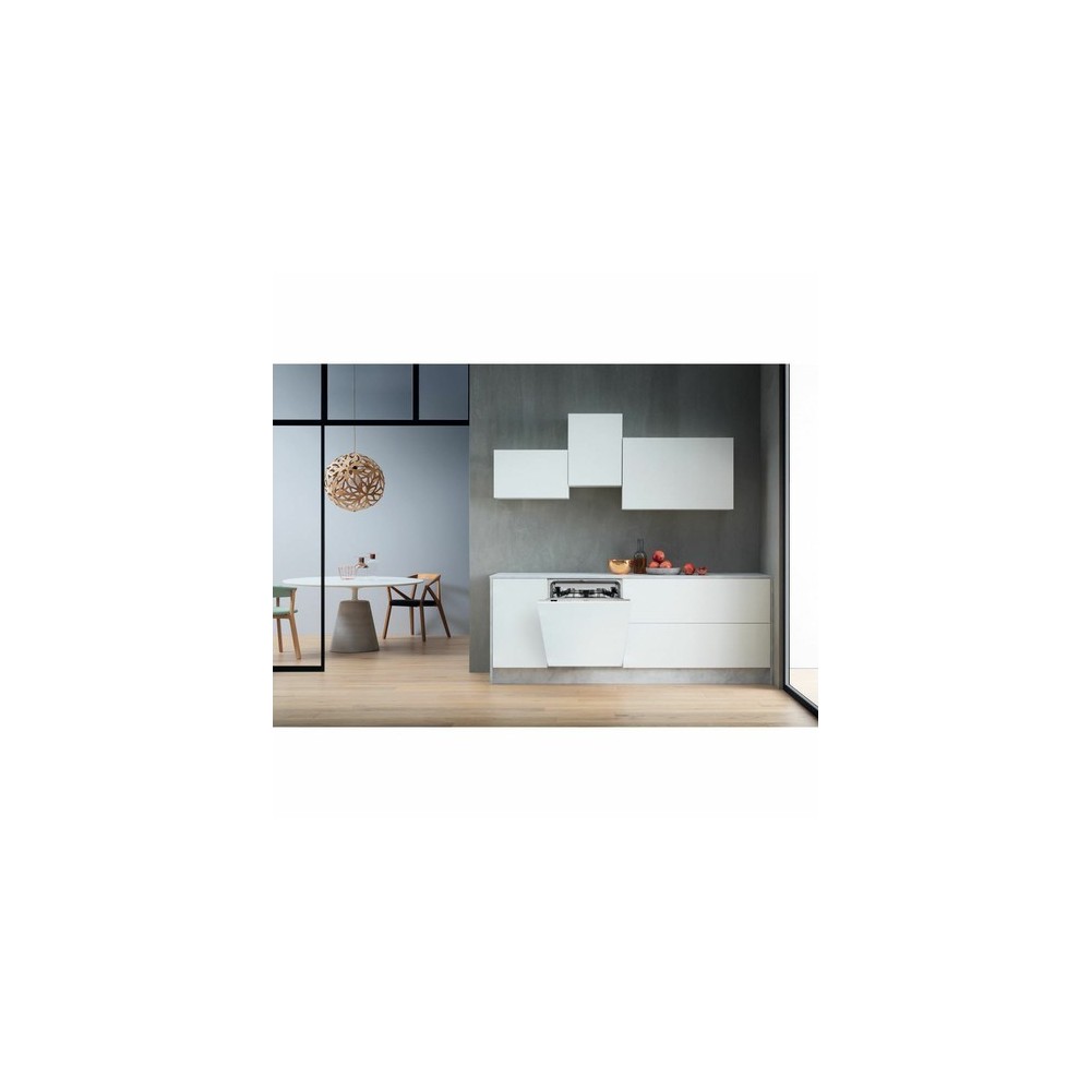 Whirlpool WIS 7020 PEF: Lavastoviglie 60cm Incasso, Prestazioni Top