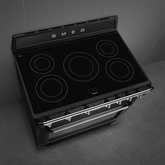 Smeg TR90IMBL – Cuisinière à Induction 90x60 cm, Design Victoria, Noir Laqué