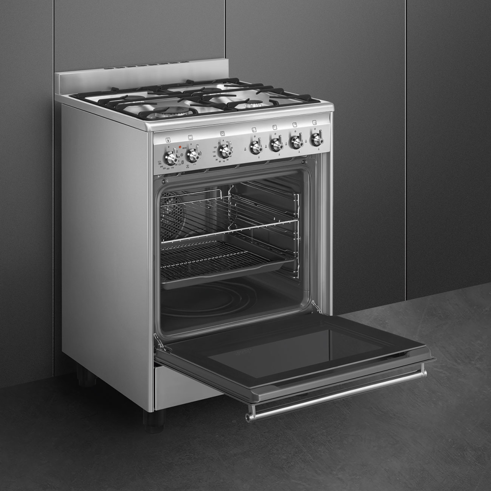 "Forno elettrico ventilato Smeg CX60GMX"