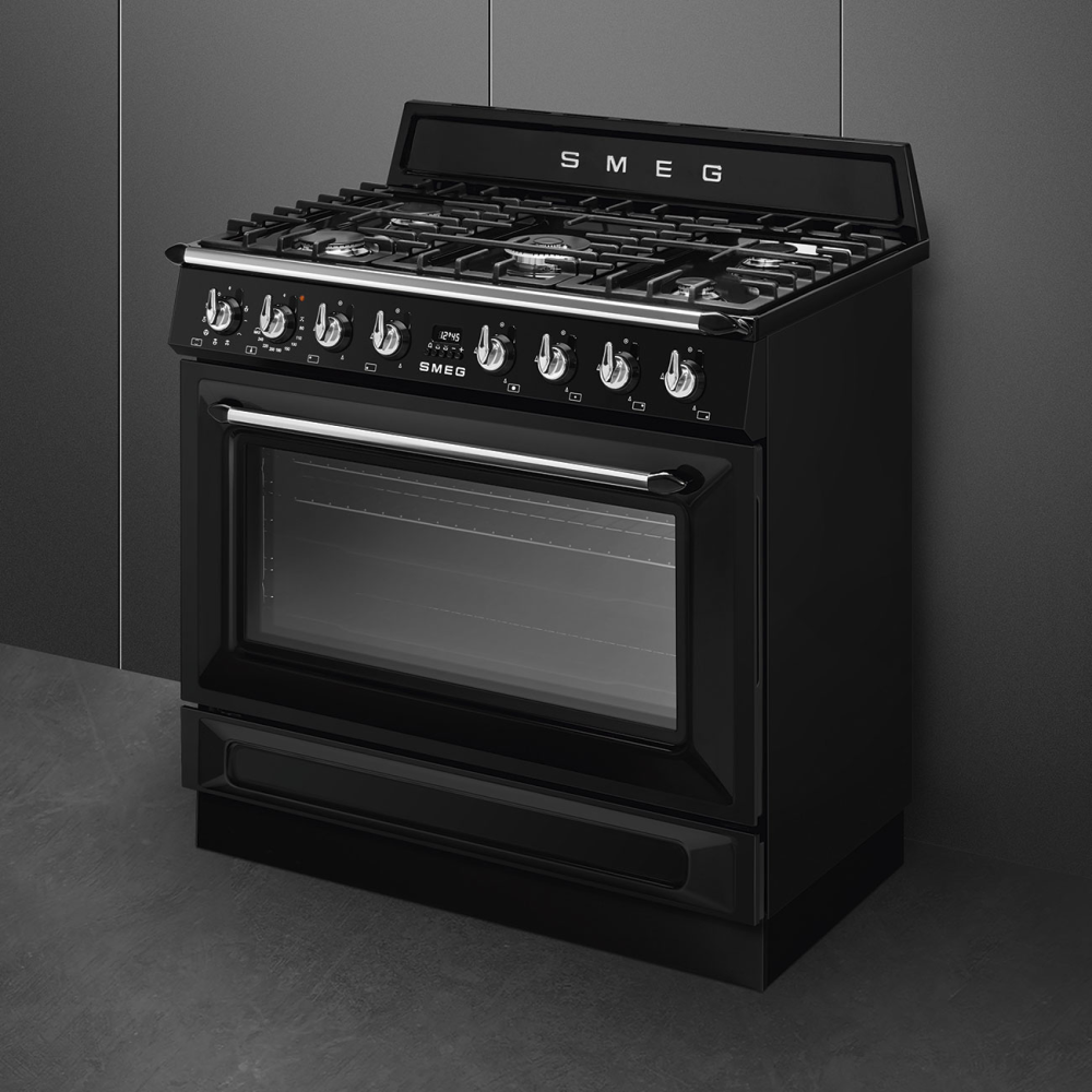 "Cucina a gas Smeg TR90GMBL nera"