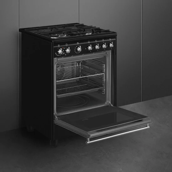 "Forno elettrico multifunzione Smeg CX61GMBL"