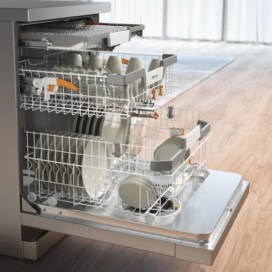 "Lavastoviglie a posizionamento libero Miele G7600SC"