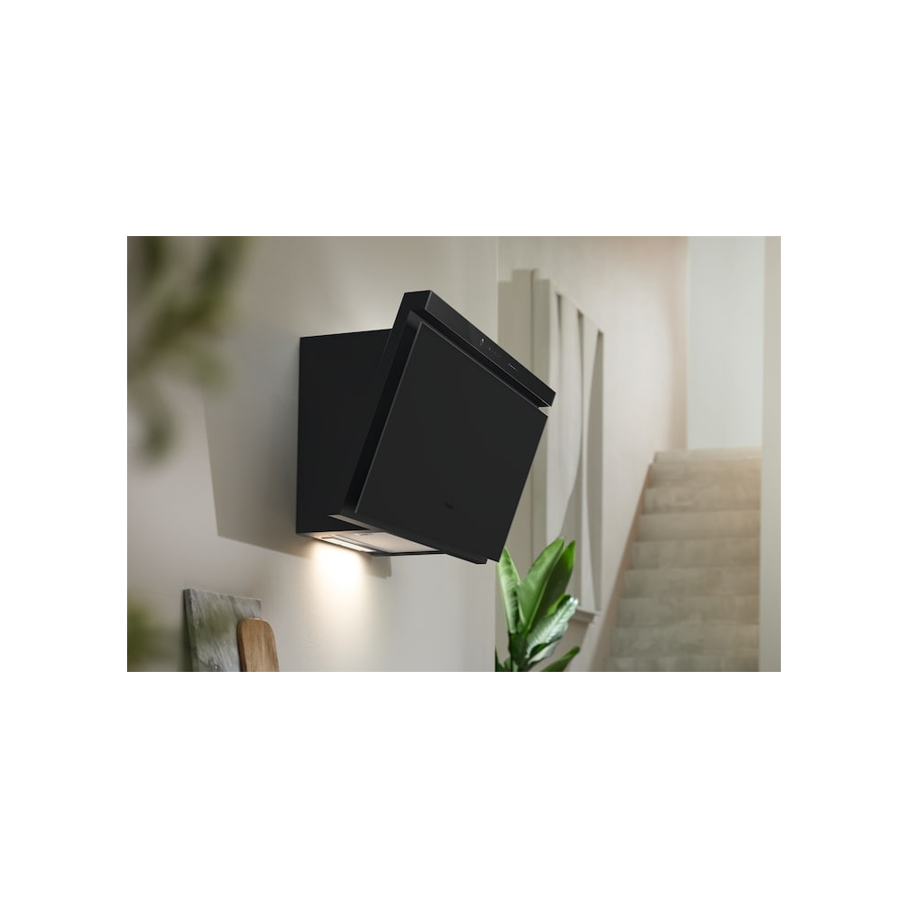 "Design moderno nero della cappa Miele DAH 4980"