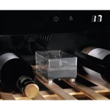 "Cantinetta Electrolux EWUS020B5B vetro nero"
