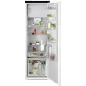 Refrigerador AEG Vista frontal de la Serie 6000 NSF6D181DS