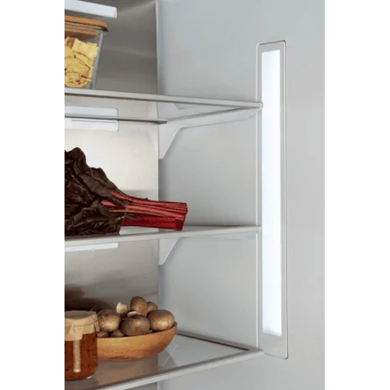 Réfrigérateur Intégrable 75 cm No Frost Bertazzoni | Distributeur Eau