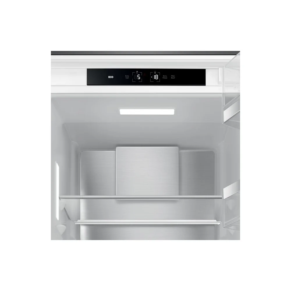 Smeg C9174TN5D1 Combined fridge No Frost Recessed 178cm